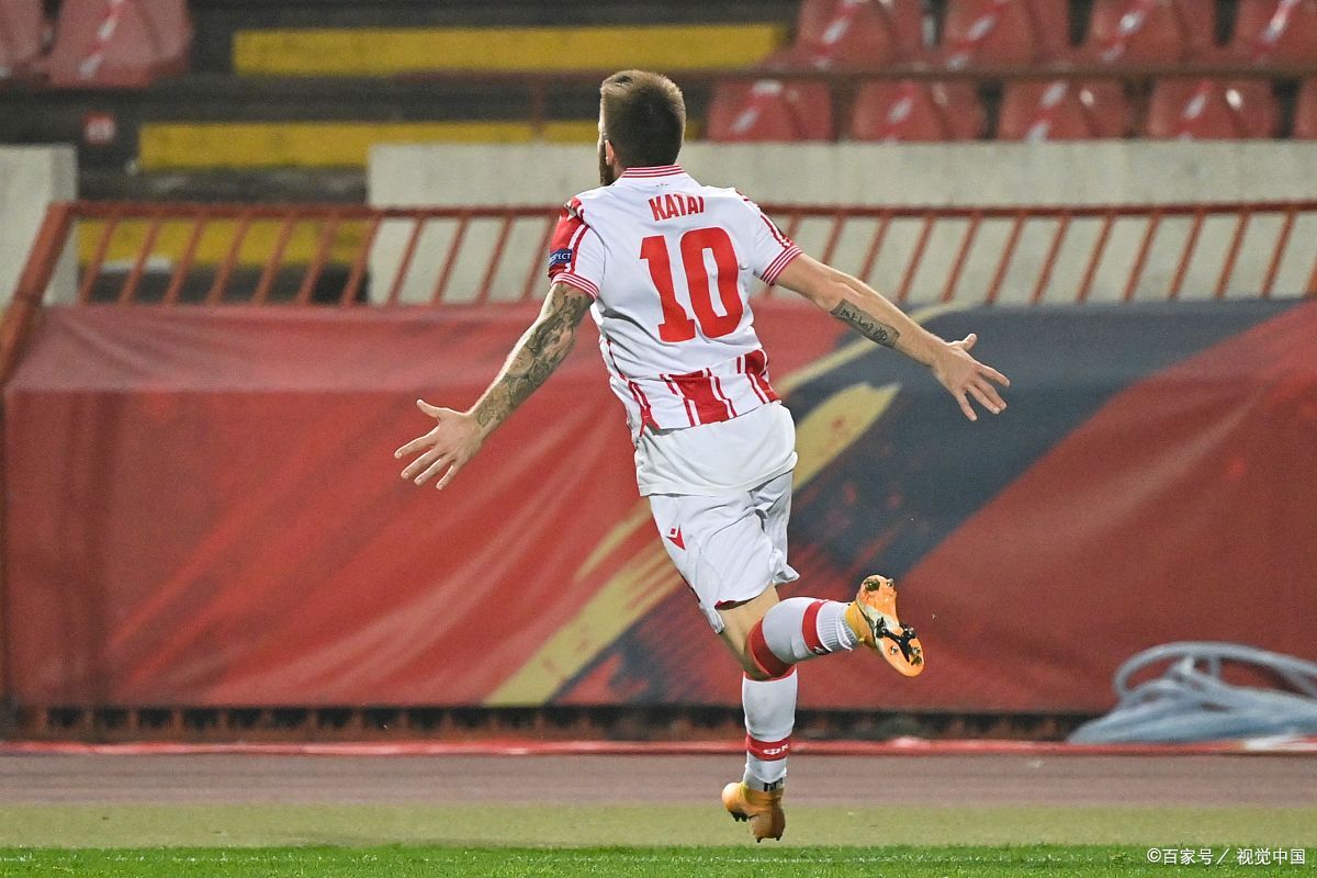 被称为“外星人”的大罗,职业生涯获得过几次金球奖?