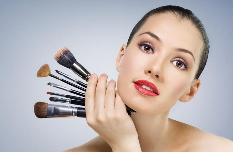 化妆的前后顺序是怎样的?