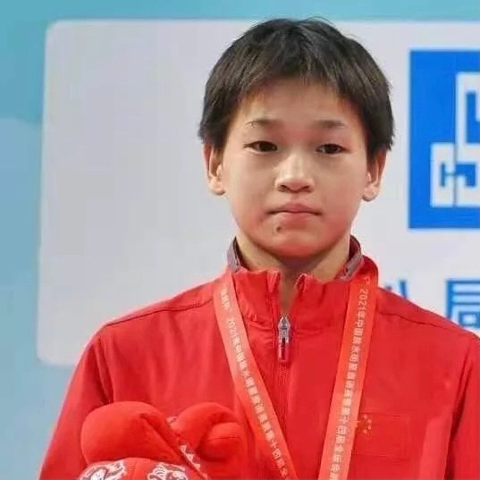 全红婵登上高中物理试卷,你知道是什么题吗?