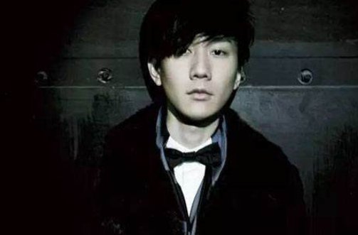 我才终于明白，办不到的承诺，这句歌名叫什么