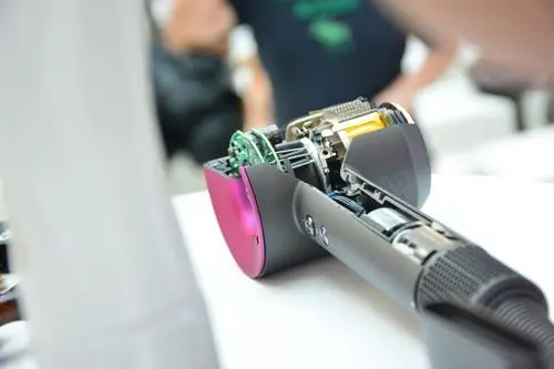 假冒戴森吹风机成本300售价2000,戴森吹风机为何成了假货重灾区?