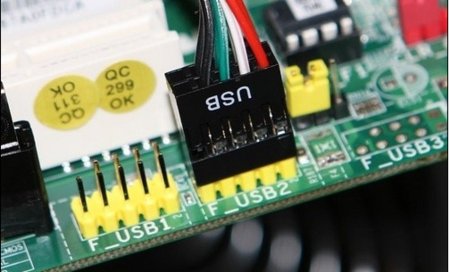 电脑开机排线怎么插的