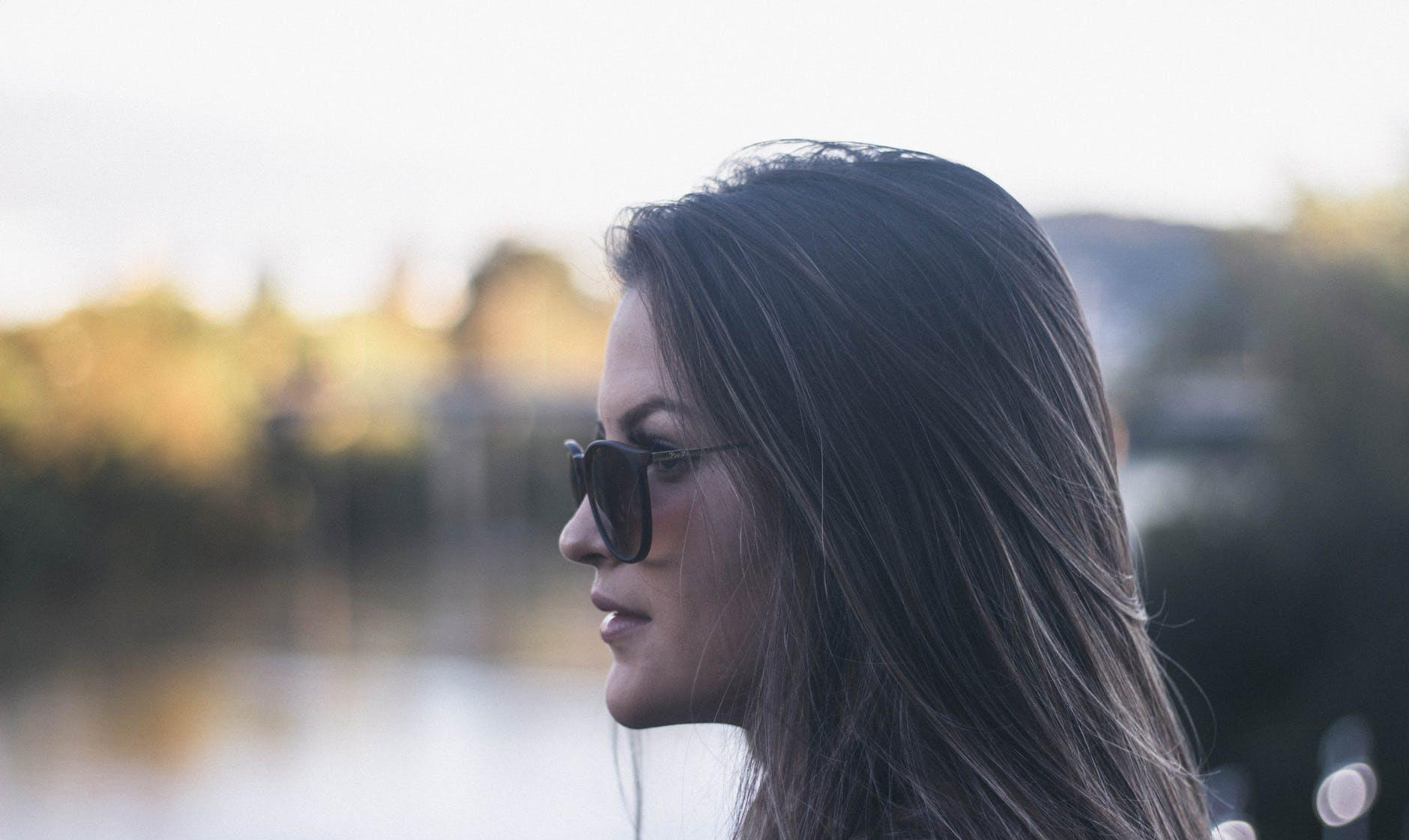 一个女人怎样委婉地向自己暗恋的对象表白呢？