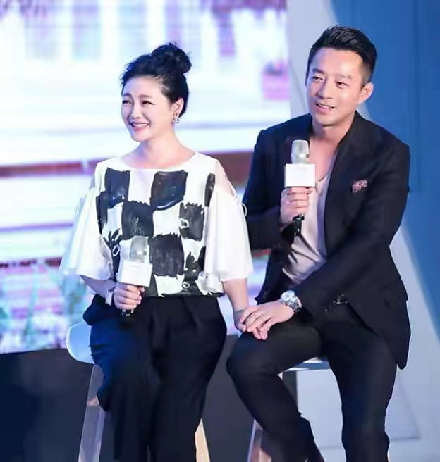 徐熙媛对汪小菲一事避而不谈、不作回应有何利弊?