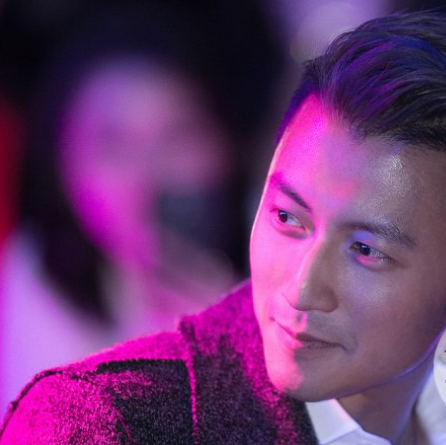 谢霆锋组饭局是亲自下厨吗？