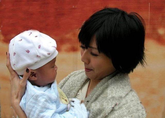 孙燕姿什么时候结婚的?