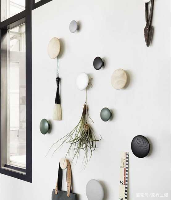 家里的墙面就是白墙,有什么装饰的好办法吗?