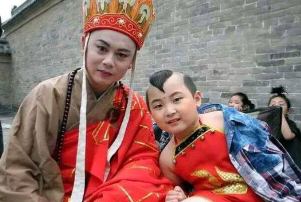 曾经的童星邓鸣贺,是怎样发现得白血病的?