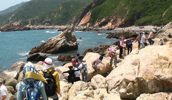 东西冲穿越多少公里?