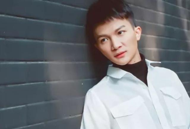 万茜回应周深说了什么?