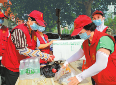 西安男子请求隔离未果,一家6口确诊,目前情况如何?