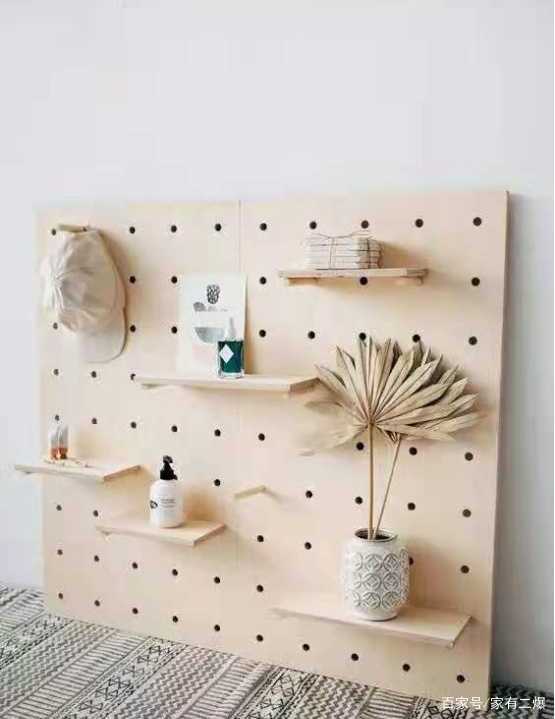 家里的墙面就是白墙,有什么装饰的好办法吗?