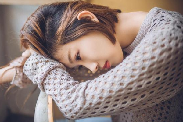 张钧甯被爆恋上渣男邱泽,劈腿男回头的几率是多少?