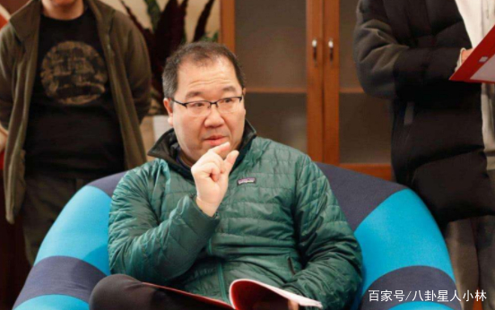 英达的两个儿子，有个年薪百万，有个31岁却默默无闻，他们分别是谁？