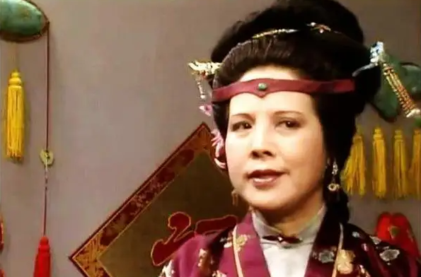 《红楼梦》原著，作为填房的邢夫人和尤氏，为什么没有生养孩子？