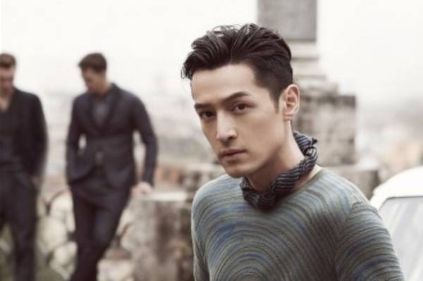 胡歌:我太难了,最近胡歌忙什么导致听演讲非常困?