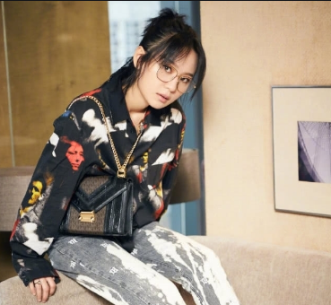 黄小蕾直爽承认追过大张伟,女明星真的什么都敢说吗?