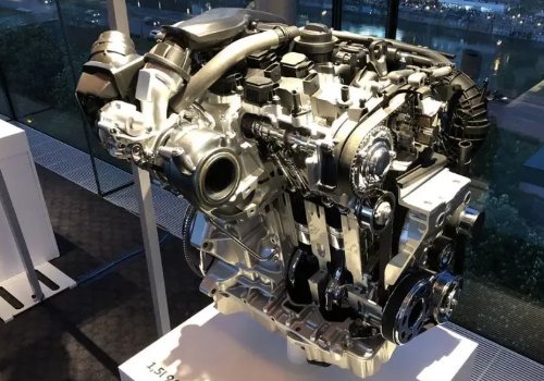 大众新桑塔纳发动机的参数是多少？发动机型号是什么？