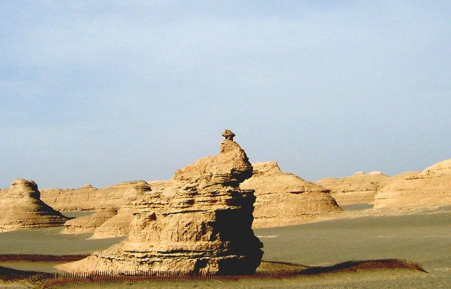 雅丹地貌为什么叫做雅丹