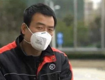 武汉战疫快递小哥汪勇接受表彰，他个人是什么感受？