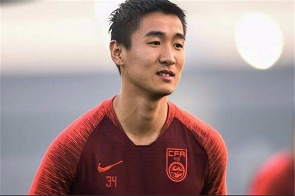 恒大连夜开出韦世豪杨立瑜罚单，中超无法上场，其是否为亚冠“调休”呢？