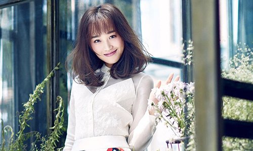 曝蓝盈莹从人艺辞职，蓝盈莹前同事为何现在出来辟谣？