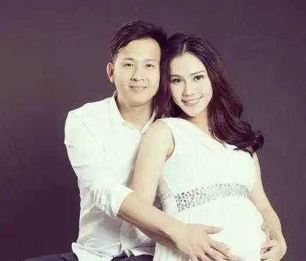 她曾怒甩陶喆嫁豪门,连生两个儿子,如今过得幸福吗?