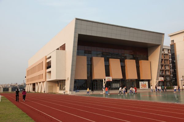 大连哪家技校好