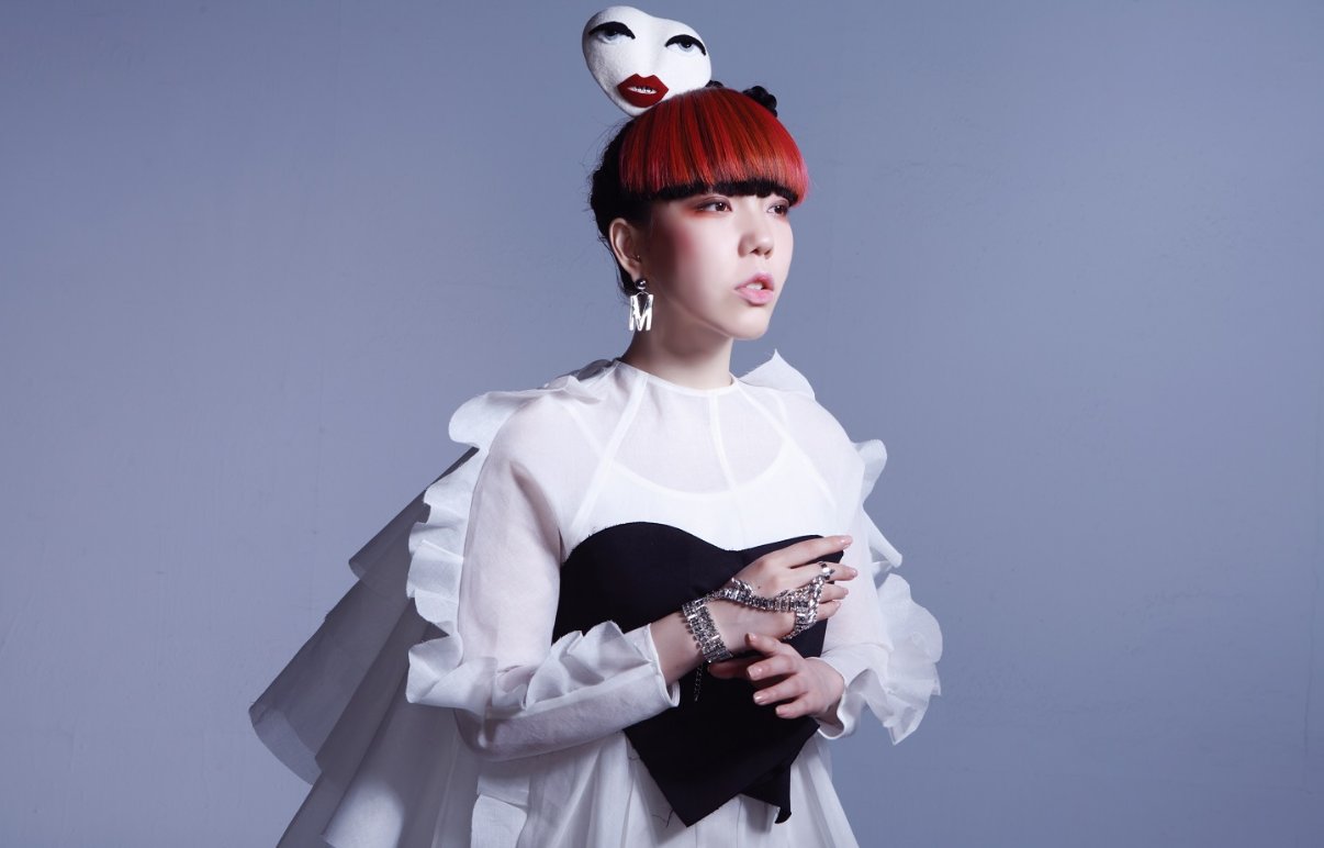 因《好声音》走红，跟庾澄庆传“师生恋”的她，如今怎样了？