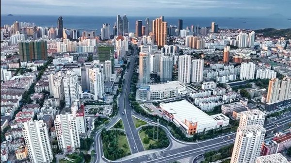 中国在世界发展的坐标上处于什么位置？