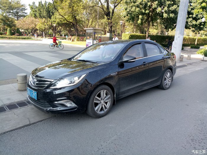 逸路有你,逸动陪我游览老城区的庄头公园