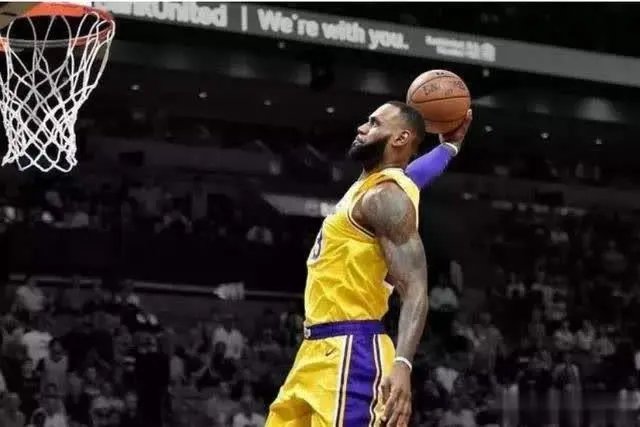 詹姆斯加冕NBA历史总得分王,他创造了哪些记录?