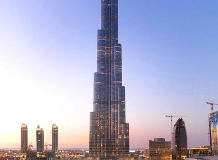 迪拜塔观景台门票是多少？