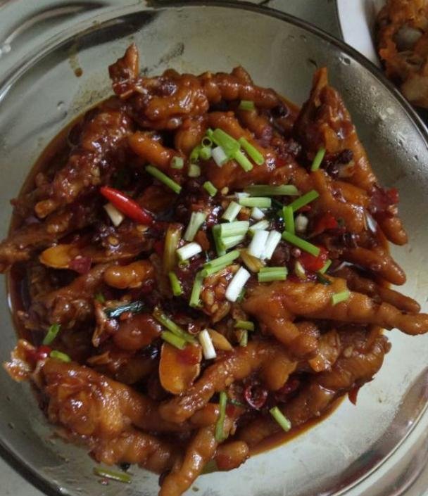 鸡爪怎么做才好吃？