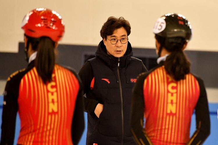 中国短道速滑队退出世锦赛，退出的原因是什么？