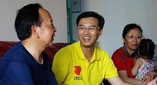 赖宁救火时只有15岁，他的父母是怎么生活的？