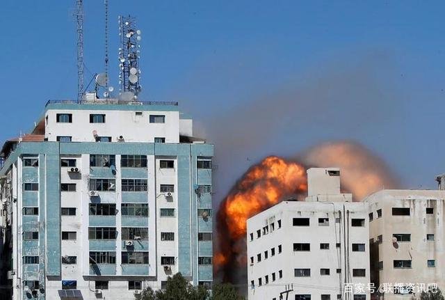 以色列轰炸加沙半岛电视台所在大楼?