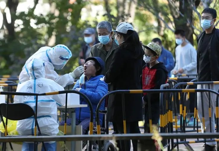 北京多例感染者出现症状核酸仍阴性，核酸检测是否需提升？