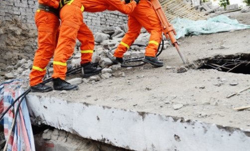 江苏淮安连发两次地震，遇到地震该如何逃生？