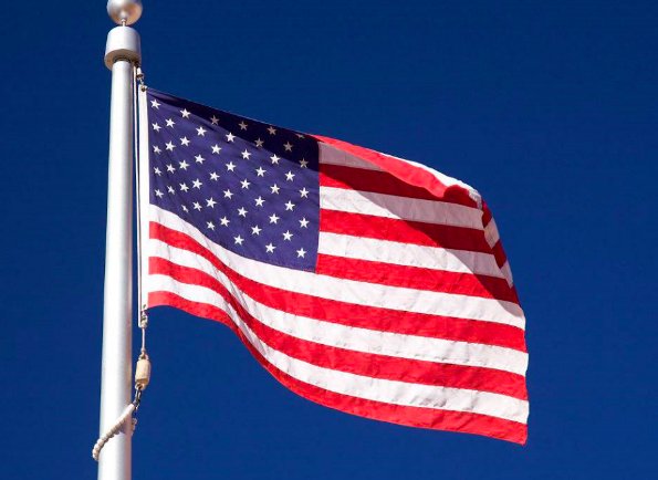 上百万网民请愿修改美国国旗是怎么回事？