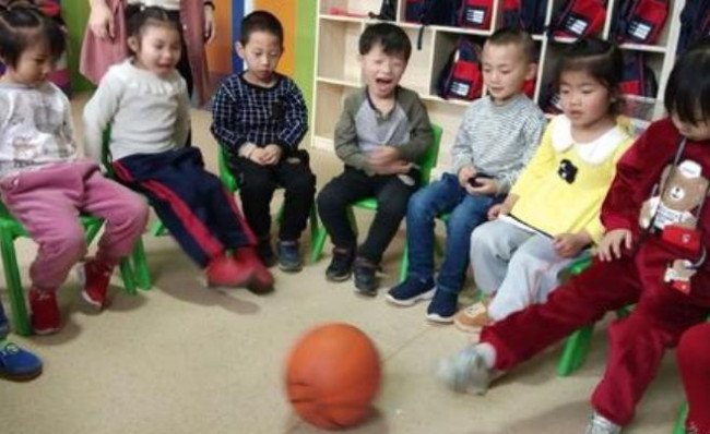 适合一年级小朋友做的室内小游戏