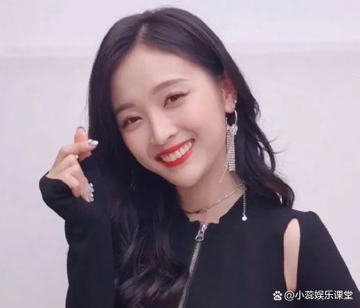 吴宣仪曾言一天喝8杯奶茶，后竟澄清是为治疗贫血，你怎么看？