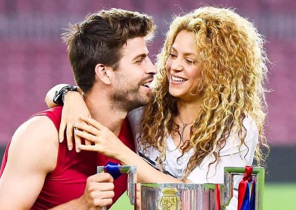 拉丁天后夏奇拉正式宣布和球星皮克分手，他们最初是如何结识的？