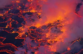 印尼火山发生剧烈喷发已致13死41伤，火山喷发能提前预警吗？