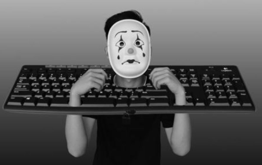 男子泄露成都确诊者信息被行政处罚，该如何应对网络暴力？