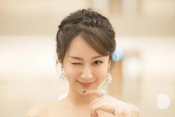 杨紫谈论许昕、刘诗雯惹争议，为运动员加油反被骂，对此你怎么看？