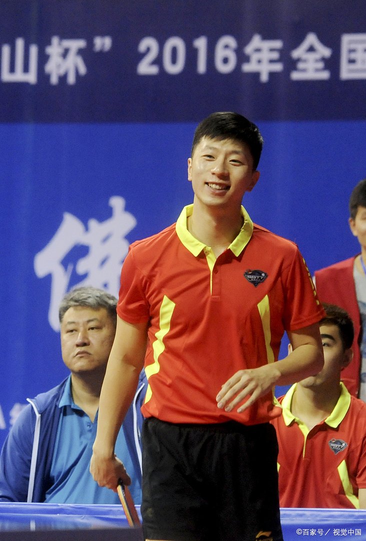 国乒团接受鲁豫采访，问题太尴尬遭热议，马龙感叹终于结束了，怎么回事？