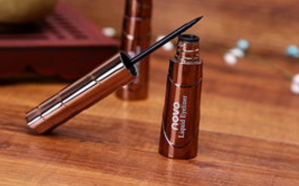 眼线胶笔和眼线液笔哪个好？