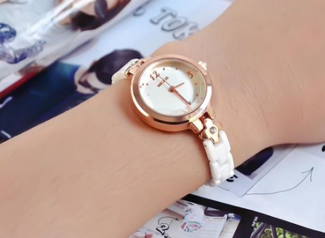 三年级名字里的故事作文怎么写