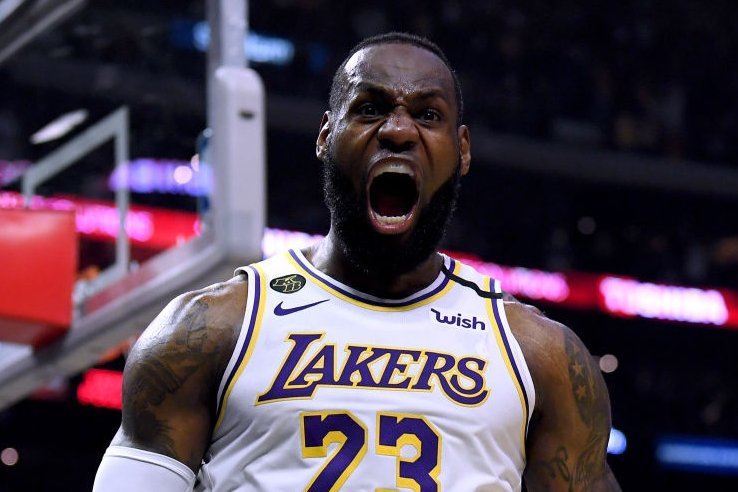 湖人客场112:103战胜快船，湖人赢在哪里？